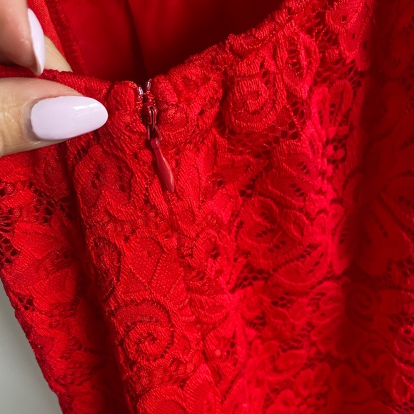 TIGERMIST RED LACE MIDI DRESS / Size XS - Picture 6 of 7